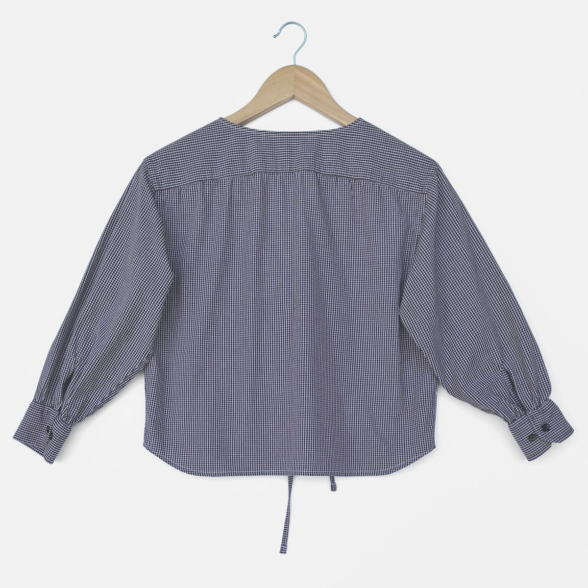 TIE FRONT | 1/2 | 26D4002