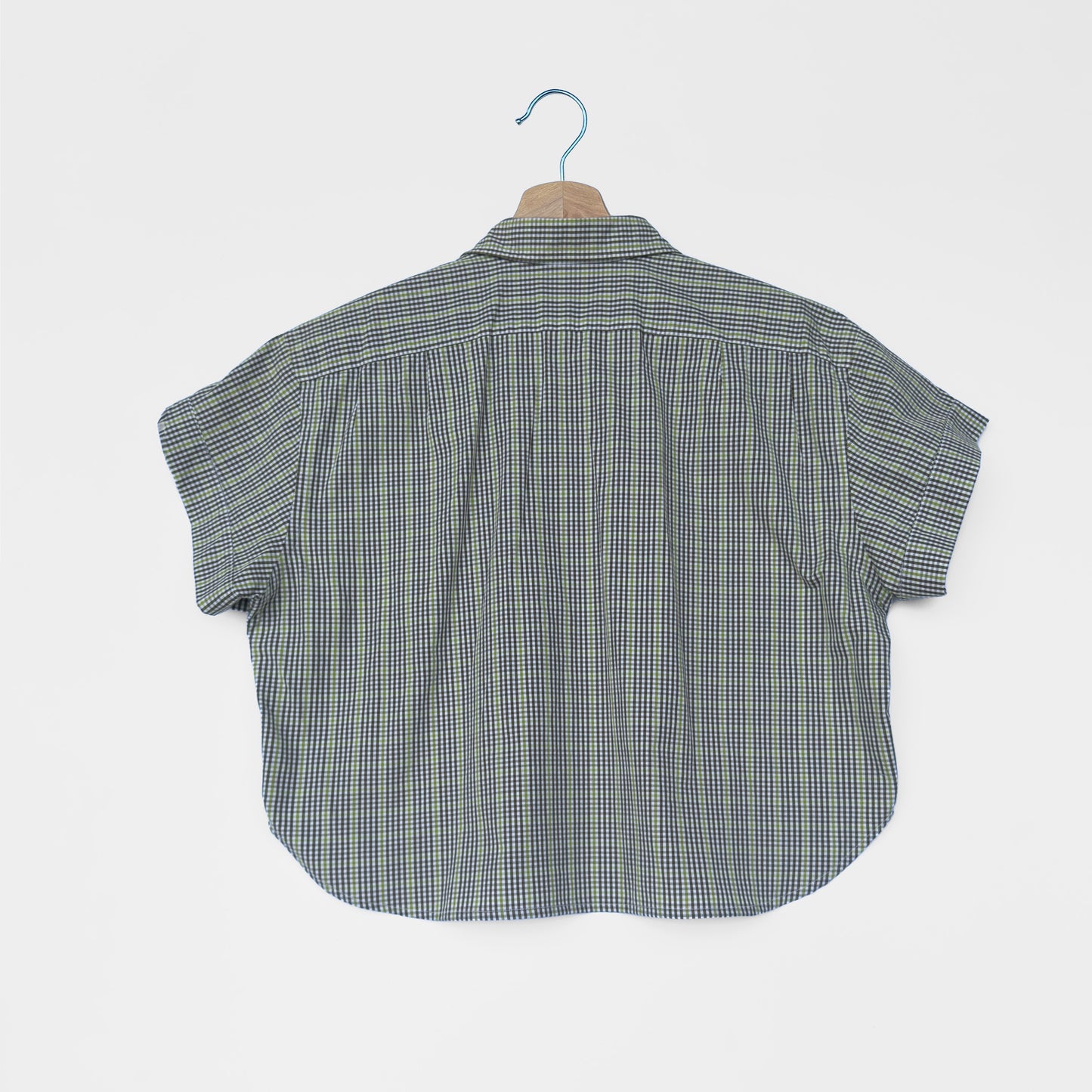 CROP | 5/6 | 26D121