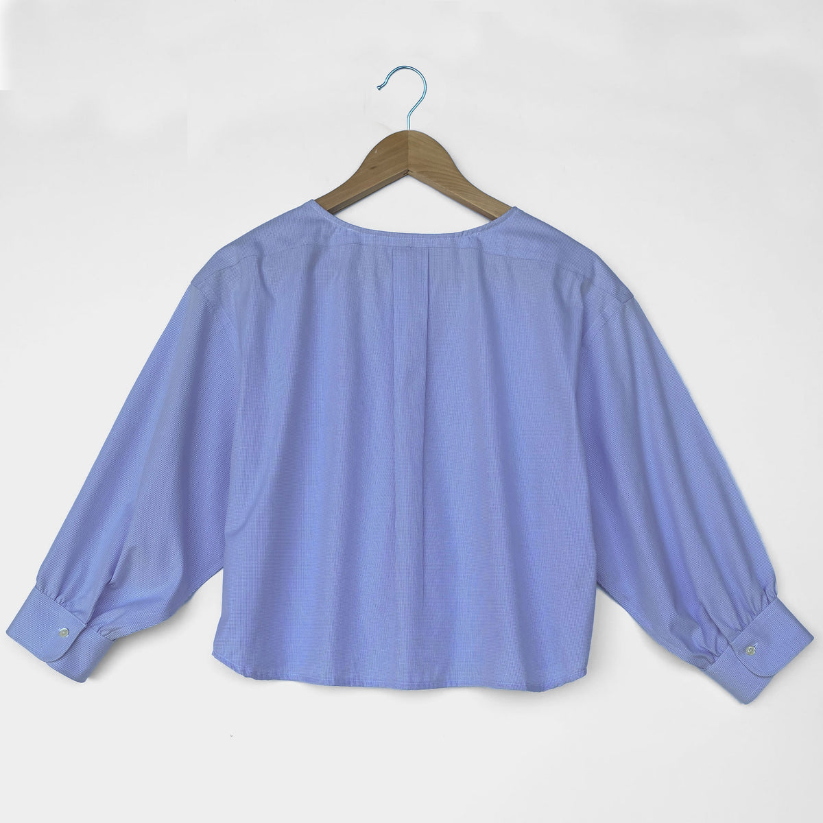 TIE FRONT | 1/2 | 26D4005
