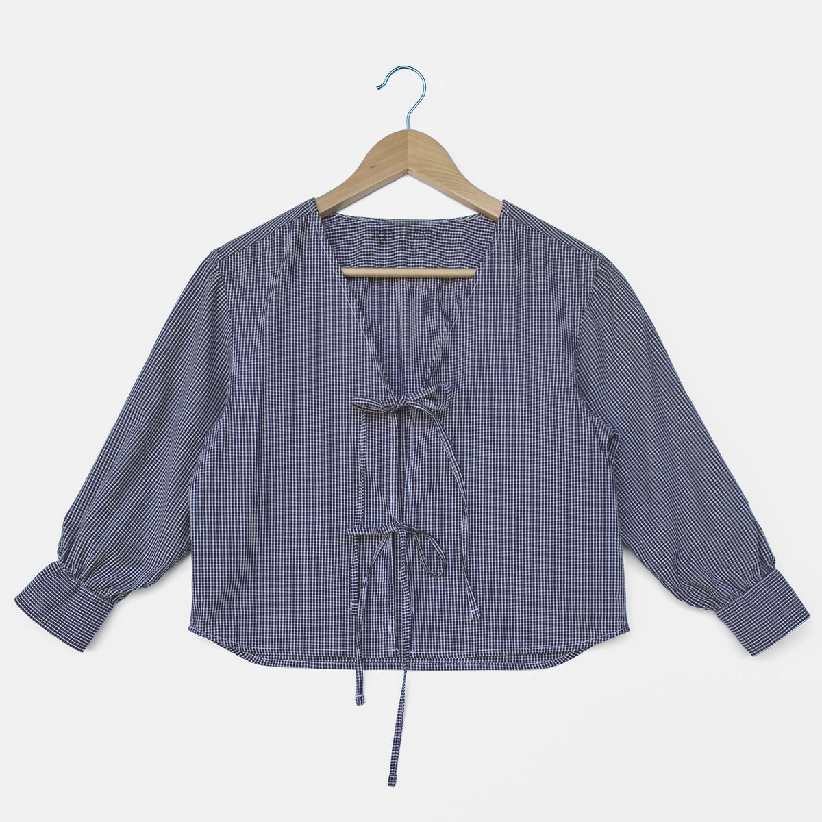TIE FRONT | 1/2 | 26D4002