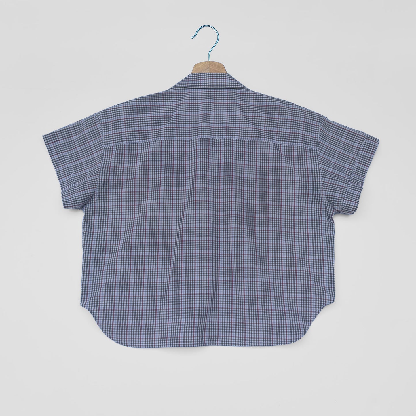 CROP | 5/6 | 26D105
