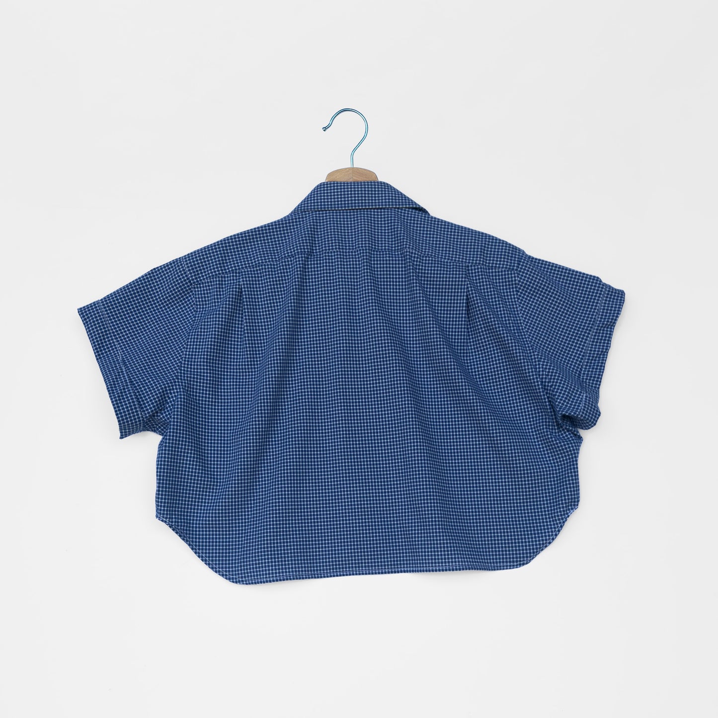 CROP | 5/6 | 26D115